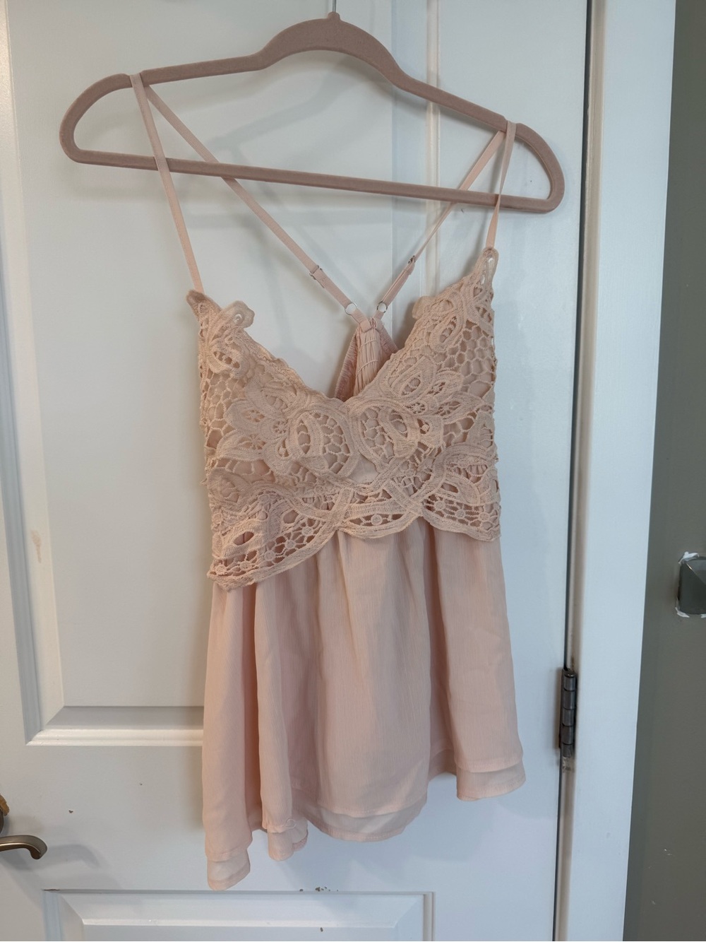 Lace-Front Spaghetti Strap Camisole in Blush